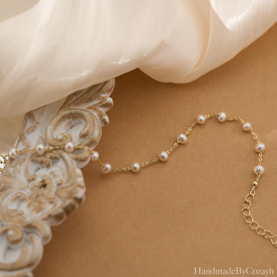 Minimalist Freshwater Pearl Bracelet, Real Pearl Bead Bracelet, Wedding Bride jewelry, Maid of Honour Gift, Bridesmaid Gift, Graduation Gift