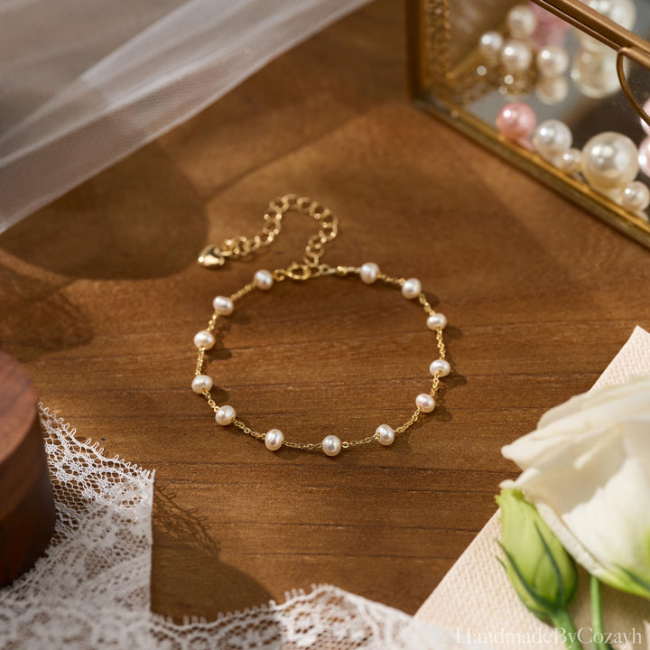 Minimalist Freshwater Pearl Bracelet, Real Pearl Bead Bracelet, Wedding Bride jewelry, Maid of Honour Gift, Bridesmaid Gift, Graduation Gift