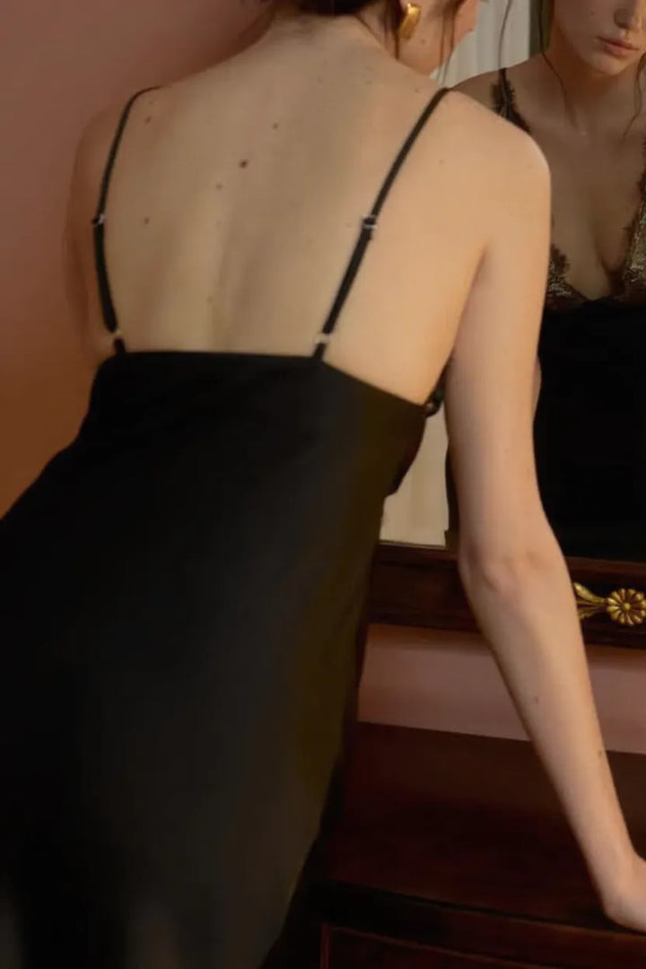 Fashionable Satin Lace Patchwork Spaghetti Strap Backless Elegant Slim-fit Maxi Dress