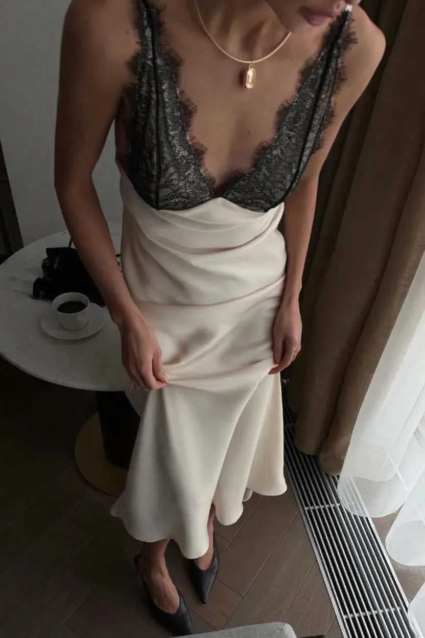 Fashionable Satin Lace Patchwork Spaghetti Strap Backless Elegant Slim-fit Maxi Dress
